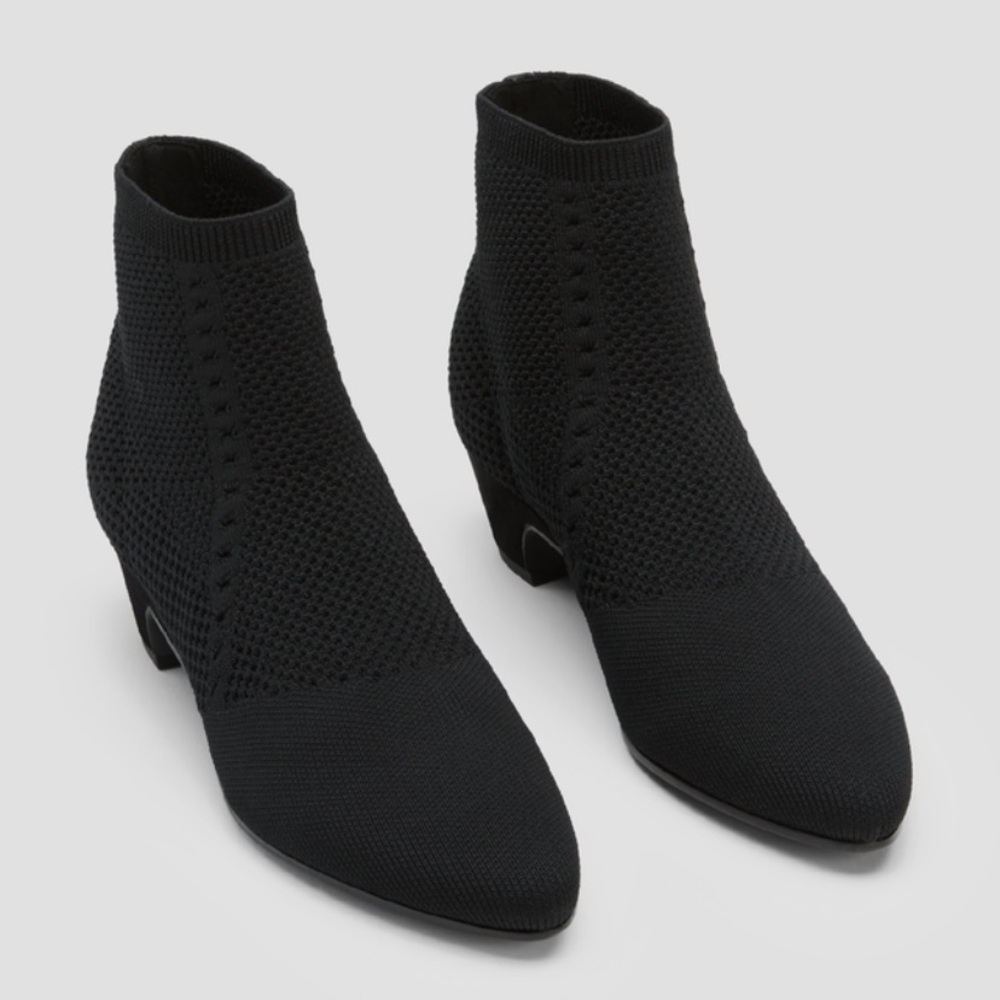 Eileen Fisher Black Purl Recycled Stretch Knit womens Bootie